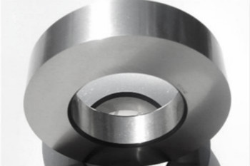 不銹鋼帶和不銹鋼板哪個貴？