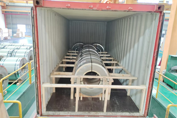 高品質430不銹鋼帶啟運埃及,助力高端廚具制造 圖1