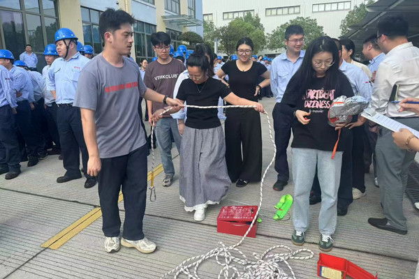 筑牢安全防線!奇億金屬開展全員安全消防實戰培訓 圖4